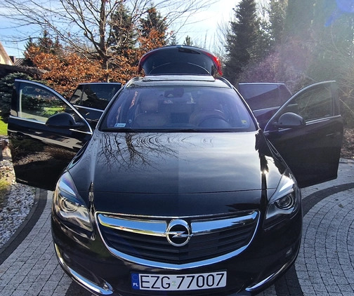 Opel Insignia cena 59900 przebieg: 127810, rok produkcji 2016 z Zgierz małe 529